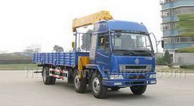 東風(fēng)柳汽隨車(chē)吊圖片